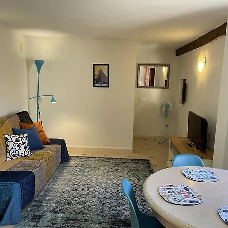 منزل ريفي Grapevine Manor *