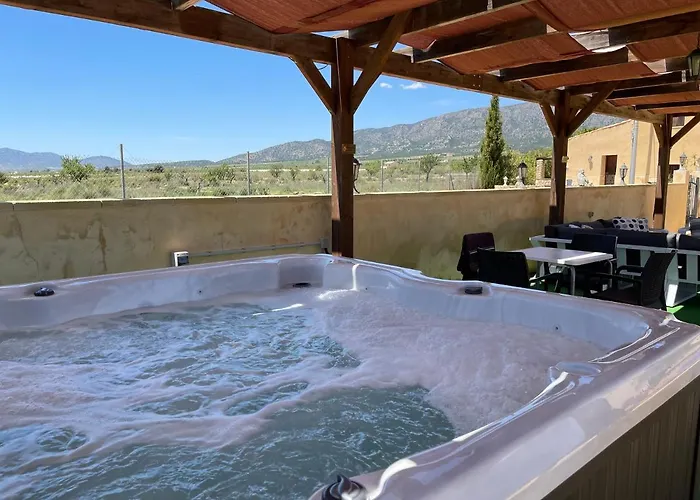 Grapevine Manor Летний дом *