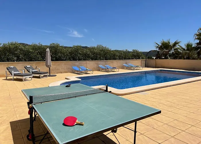 Летний дом Grapevine Manor *